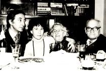Seder at the Goldstein family