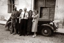 Helena Preisova with family and friends