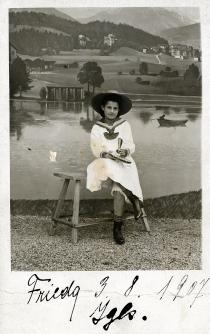 Frieda Scheuer als Kind