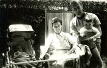Güler Orgun with her husband and children