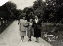 Dora Postrelko with friends