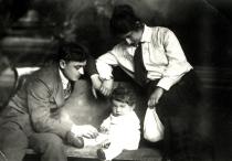 Lena Moiseyeva and her family