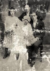 Wedding photo of Yosif and Sarina Sabita