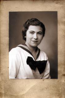 Eva Bato's school graduation photo