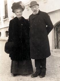 Mor and Emilia Berdach