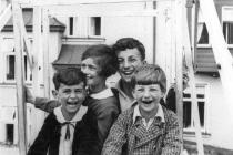 Viktor Munk and Helena Kovanicova with the Fischls