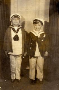 Ruth Goetzova with her cousin Jiri Krauskopf