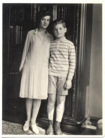 Merényi Lea és öccse, István