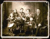Milka Spitzer and her family