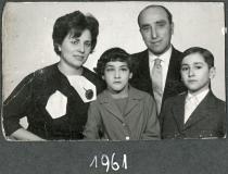 The Koves family