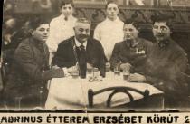 The Nussbaum brothers with their father, Heinrich Nussbaum