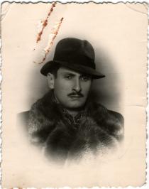 Jozsef Struhl