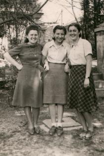 Adela Bachnerova with friends