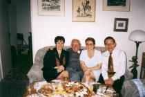 Alexander Bachnar with his children